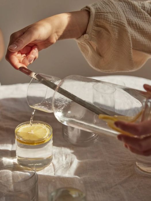 Carafe Nesting en cristal avec cuillère de mélange (1,1 L) – Aarke